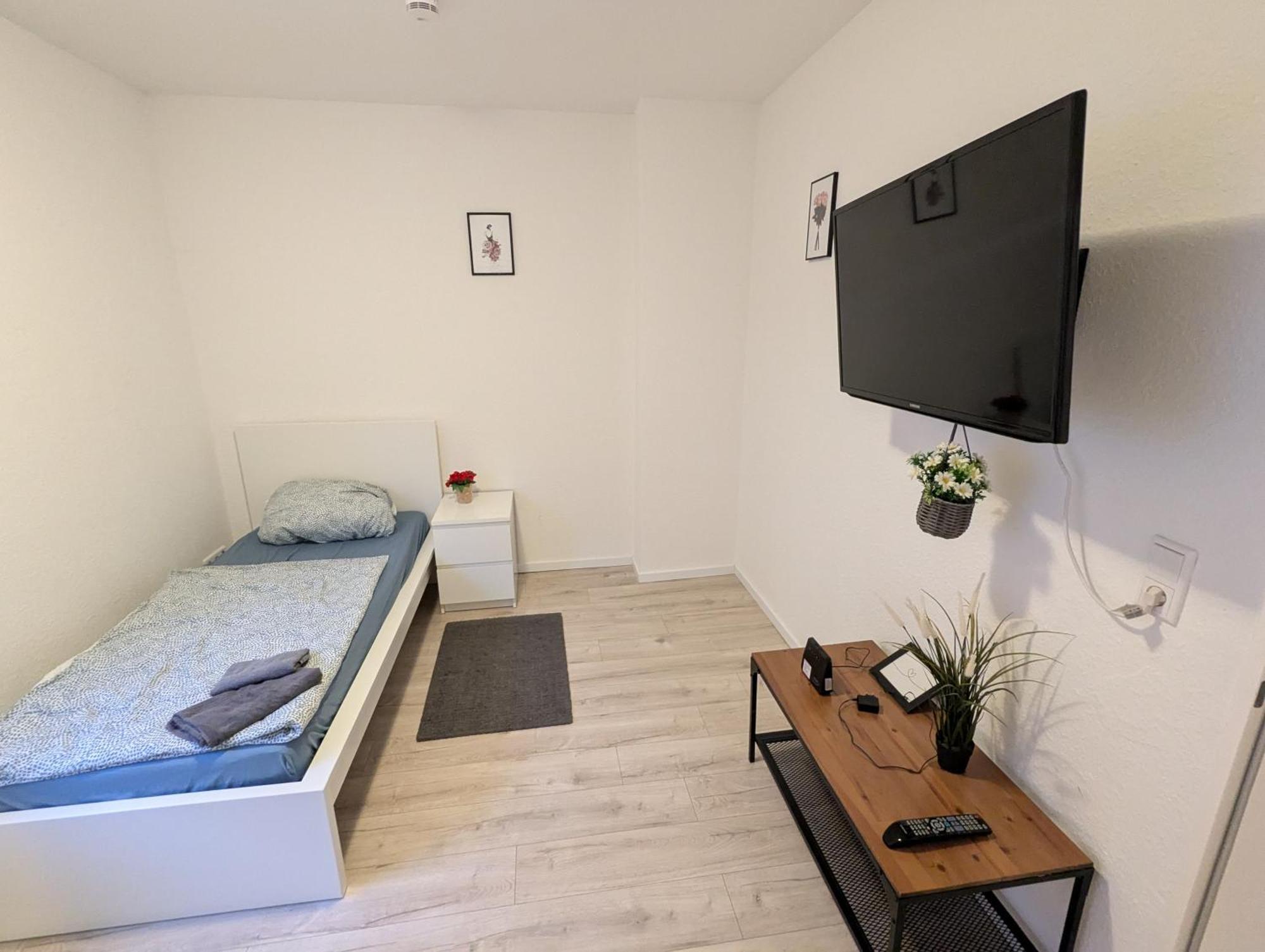 Moderne Wohnung Im Erdgeschoss Mit Terrasse I Ruhige Umgebung Bremerhaven Exteriér fotografie